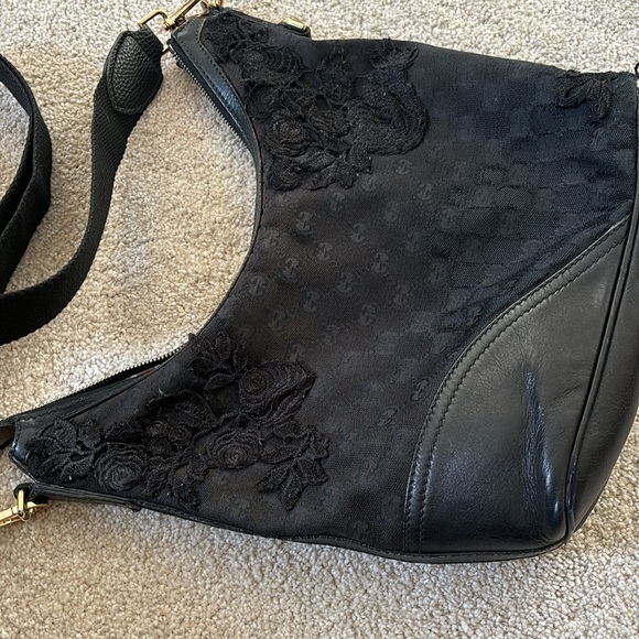 Unique Gucci bag with embroidery - Picture 6 of 6